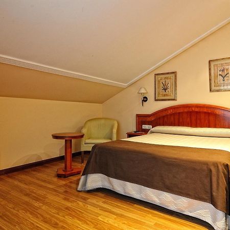 Hotel Alisi Aranda de Duero Exteriér fotografie
