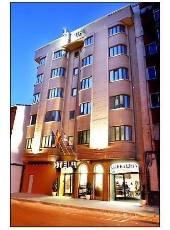 Hotel Alisi Aranda de Duero Exteriér fotografie