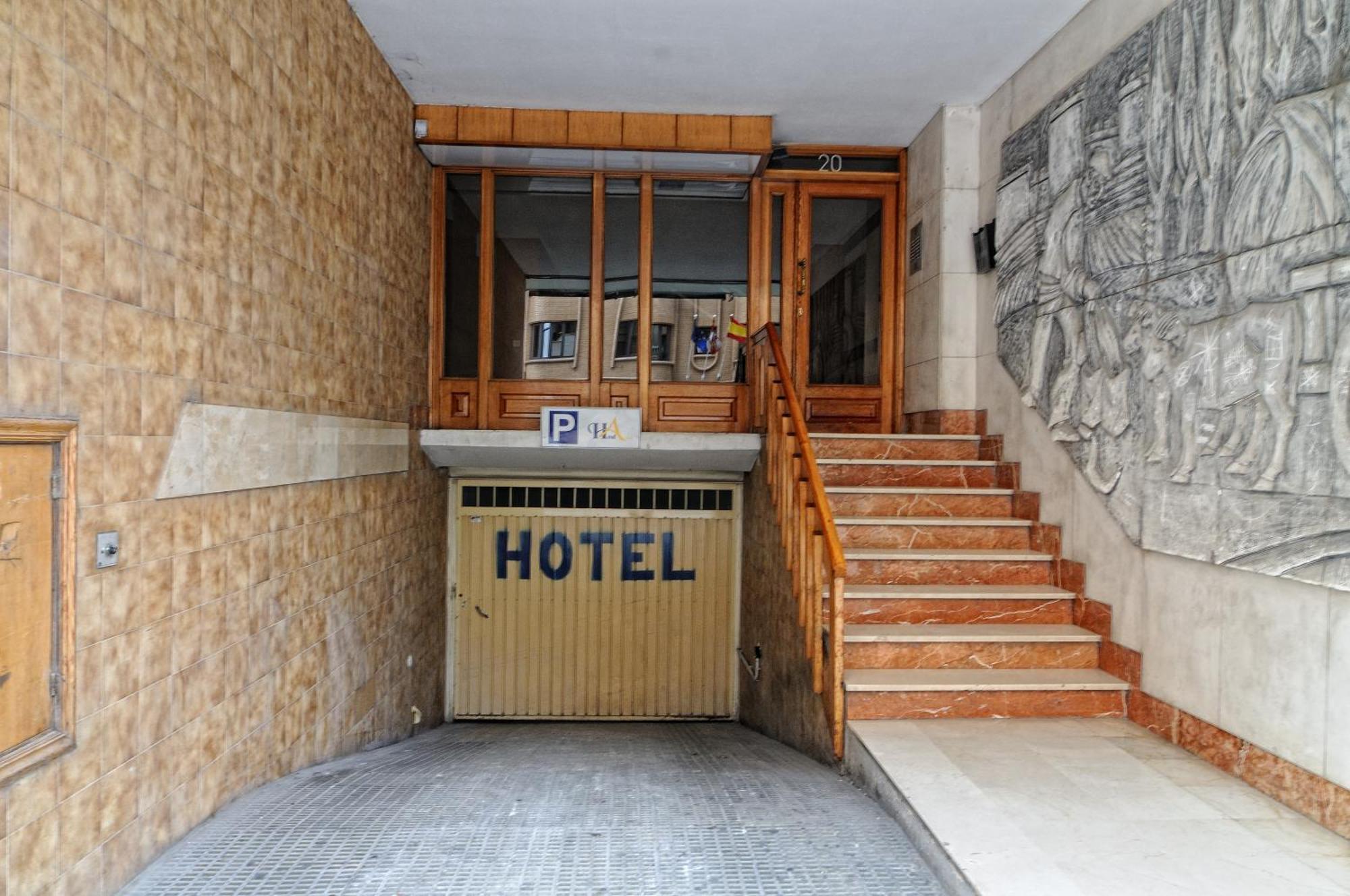 Hotel Alisi Aranda de Duero Exteriér fotografie